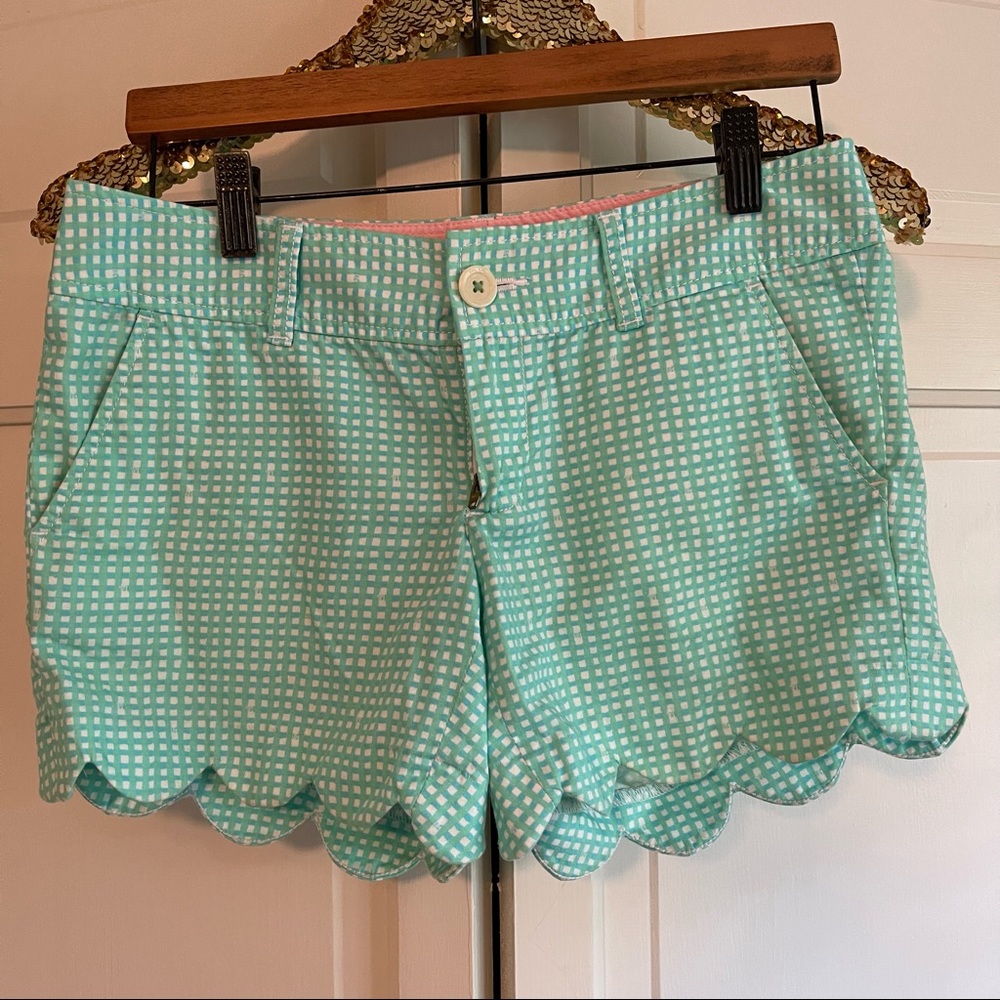 Lilly Pulitzer Plaid Print Scalloped Hem Buttercup Short